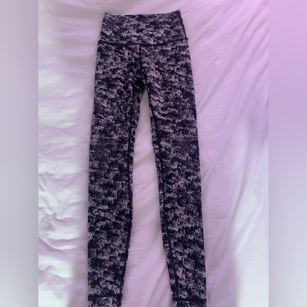 Lululemon leggings in size 4 for $30